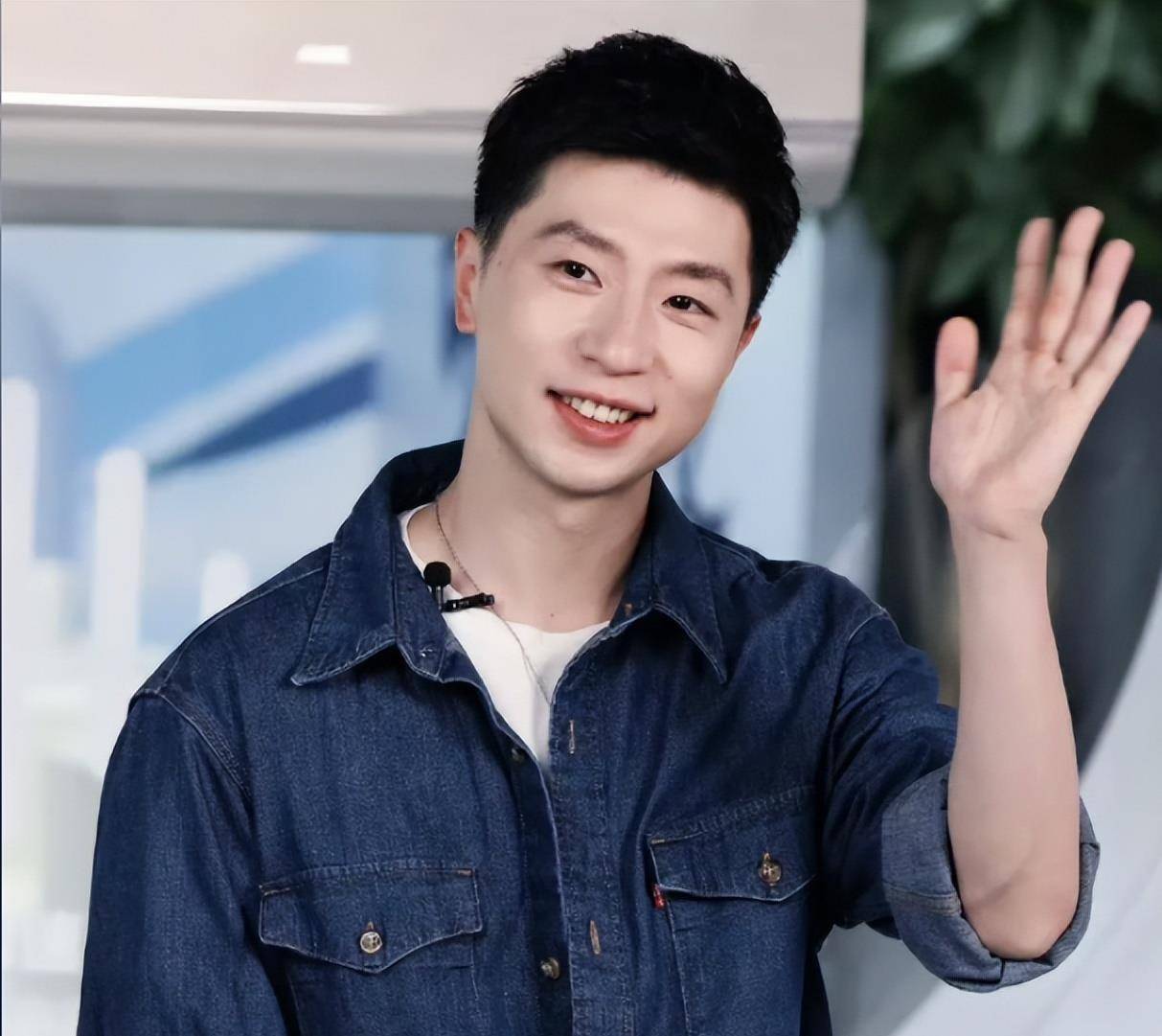 关于奥地利队轻取德国队,马龙刷新纪录的信息 关于奥地利队轻取德国队,马龙刷新纪录的信息