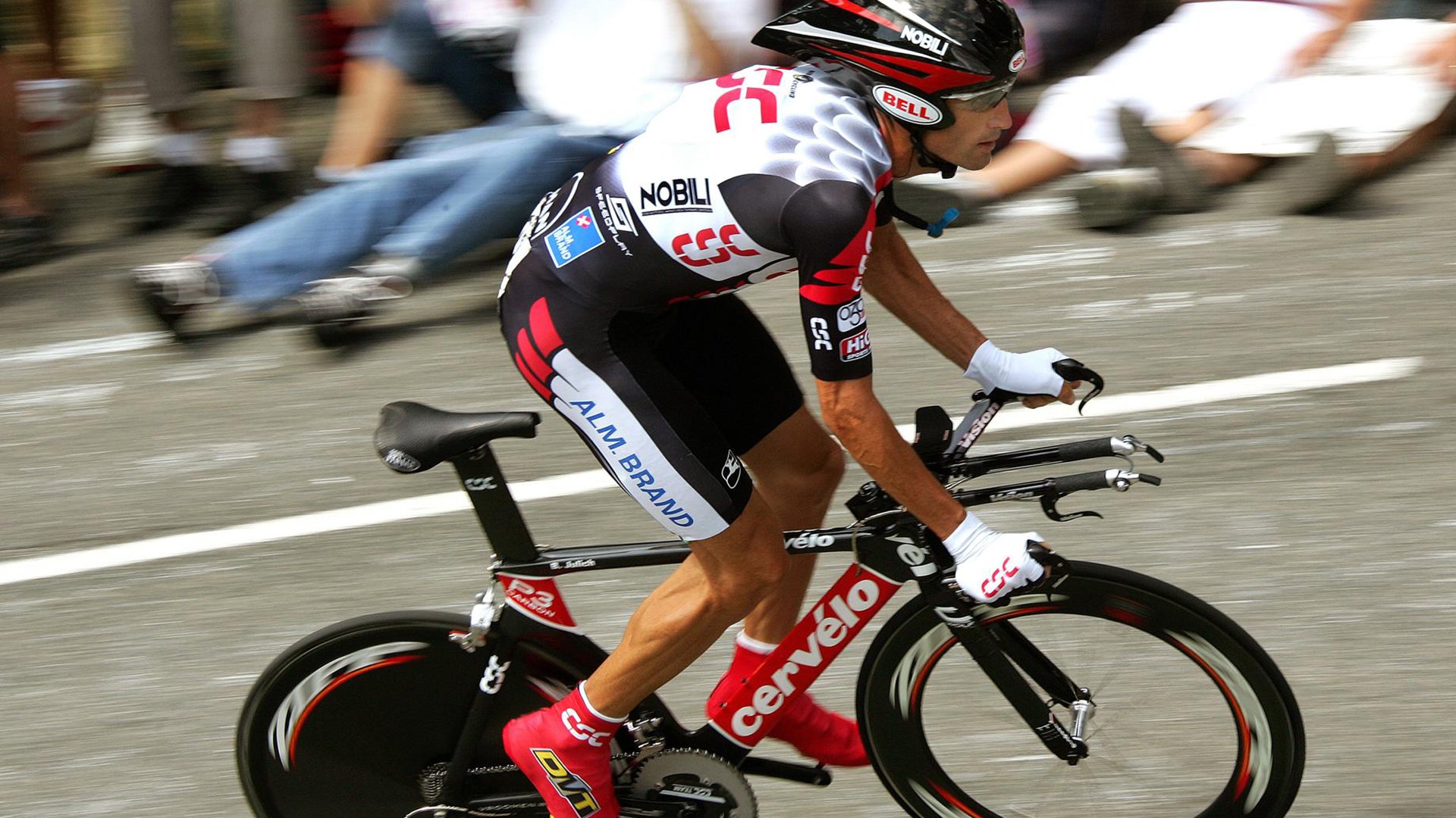 韩国队完胜泰国队，辛杜状态火热—亚洲羽坛格局的新变奏